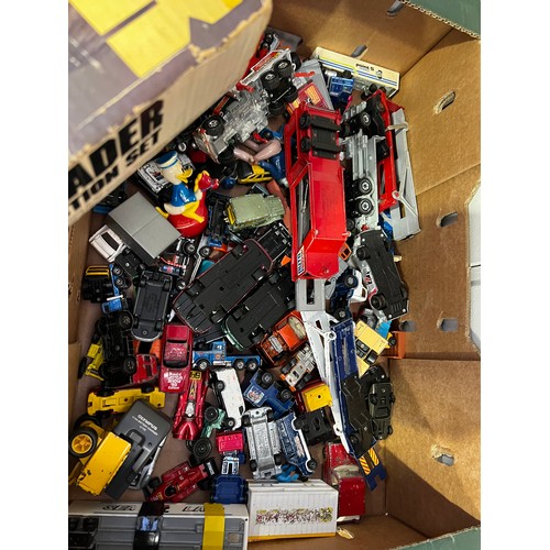 457 - Large selection of collectable toys