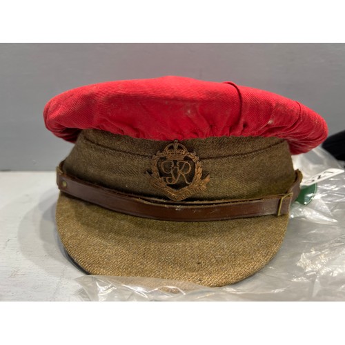 521 - 2 Military hats