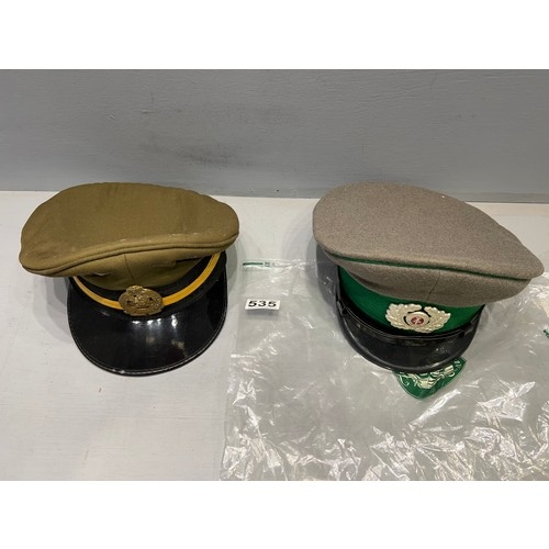 535 - 2 Military hats