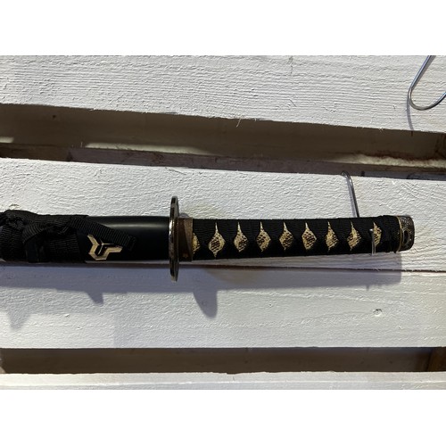 550 - Japanese samurai sword