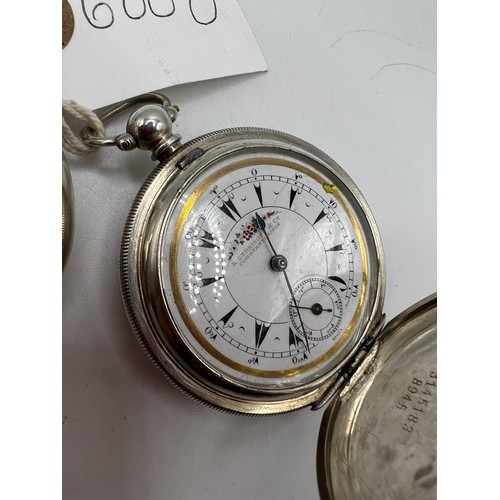 600o - 2 silver pocket watches 1 ticking away