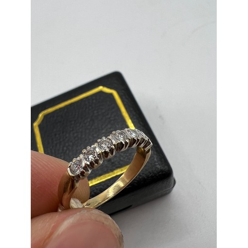 555s - 9ct gold eternity ring 2g gross