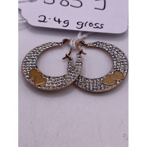 585 J - 9ct gold Earrings 2.4g  gross