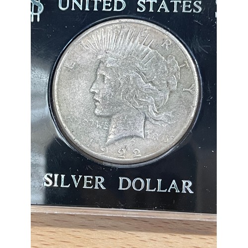 585 Y - United States Silver Dollar dated 1922