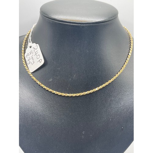 240p - 9ct Gold chain 16