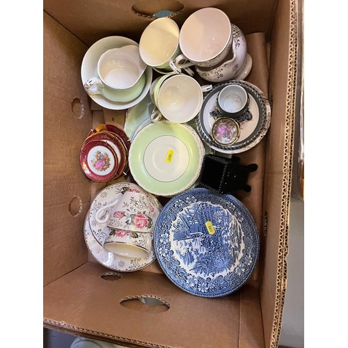 446 - 3 box's of pottery