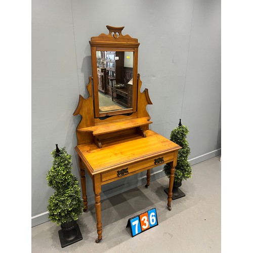 736 - Victorian satinwood dressing table