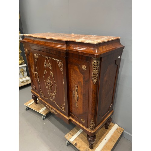 747 - French breakfront gilt credenza (marble damaged)