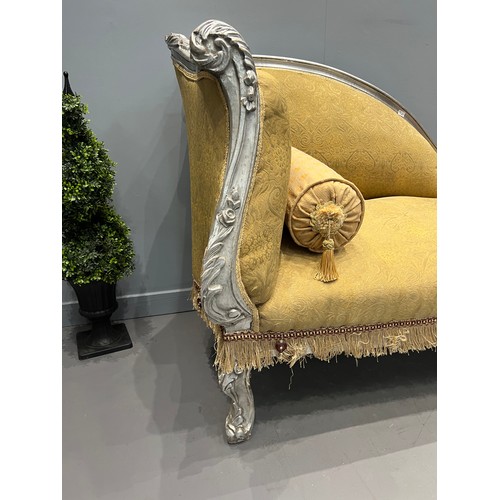 760 - Large Egyptian chaise lounge (no reserve)