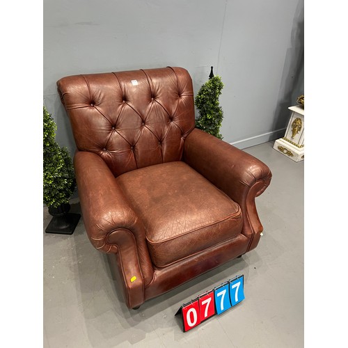 777 - Thomas Lloyd leather chesterfield club chair