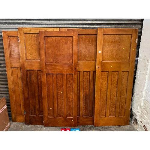 847 - 7 Internal pine doors + brass handles