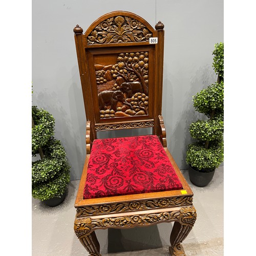 805 - 20th century carved oriental chair