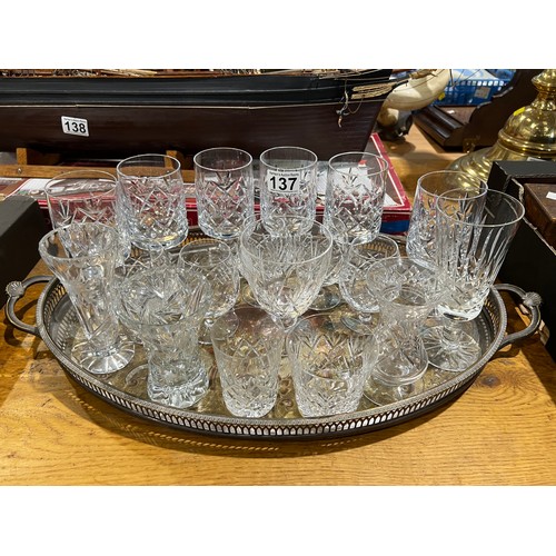 137 - Cut glass wine glasses & vases on tray