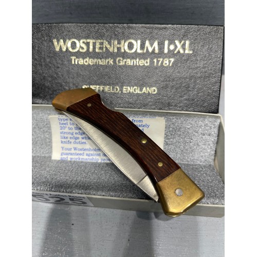 525 - Wostenholm boxed pen knife + girl guide + crew member currey lock spike bosun sir Winston Churchill ... 