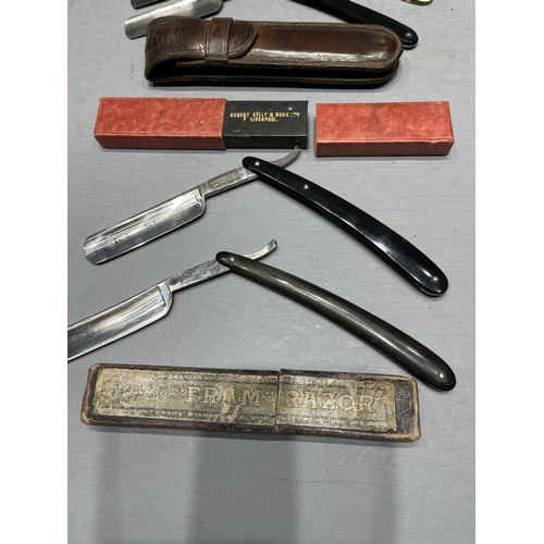 526 - Quantity rolls razors vintage cut throat razors