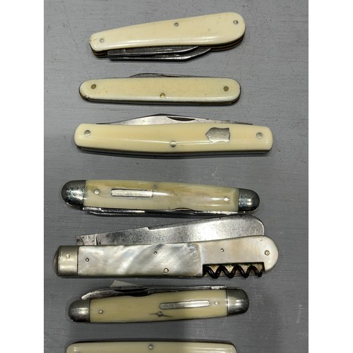 533 - 10 Assorted penknives