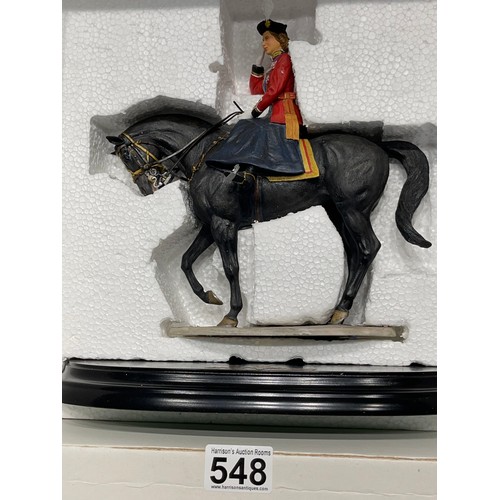 548 - Boxed country artist sculpture of the queen Elizabeth on horse back trooping the colour golden jubil... 