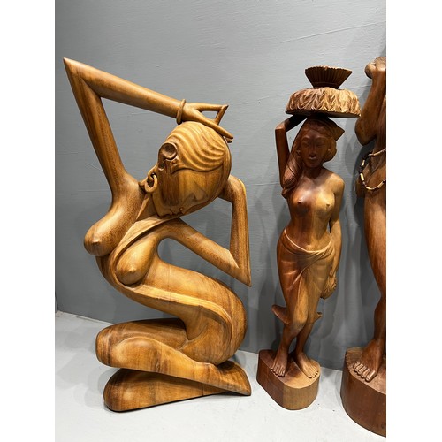 253 - 4 Wooden figures