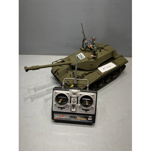 306 - Remote control m24 military tank