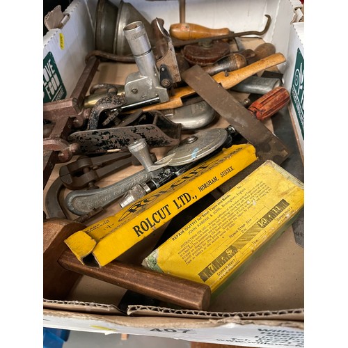 407 - Box vintage tools