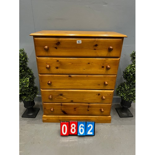 862 - Pine chest of drawers