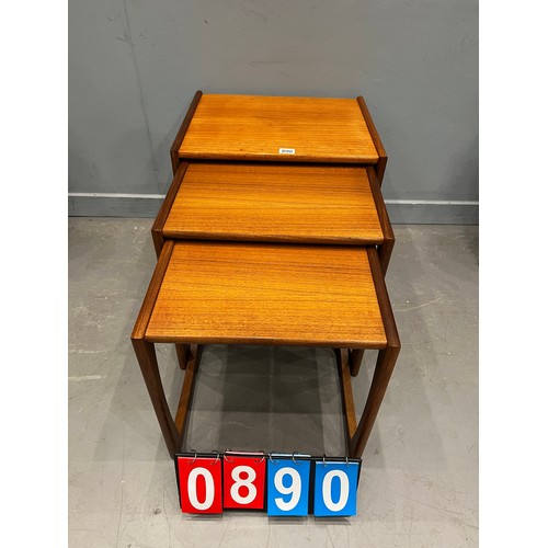 Lot 890       