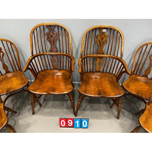 910 - Set of 6 farmhouse chairs crinoline stretcher manne tichmarsh & Goodwin