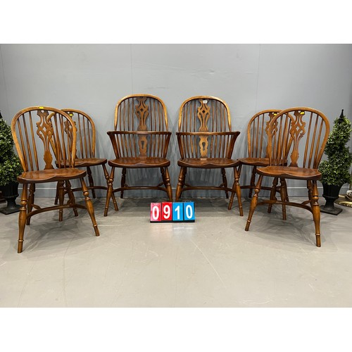 910 - Set of 6 farmhouse chairs crinoline stretcher manne tichmarsh & Goodwin