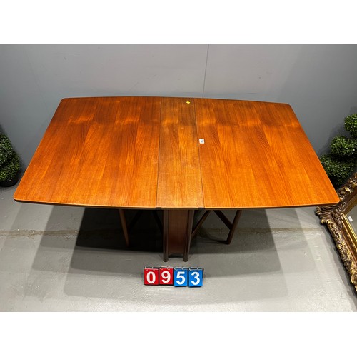 953 - Mid century drop leaf table