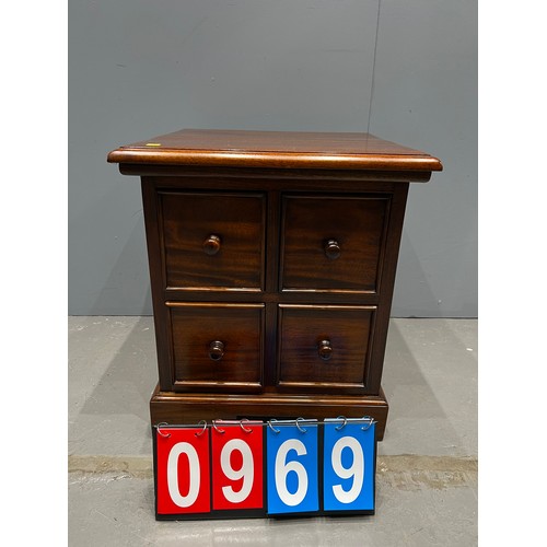 969 - mahogany chest of 4 drawers