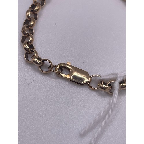 574 - 9ct Gold wrist chain 7.5