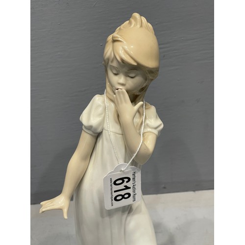 618 - Nao by Lladro figure