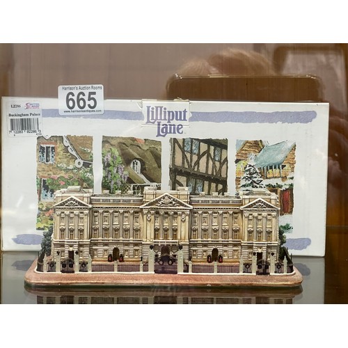 665 - Lilliput lane Buckingham palace boxed