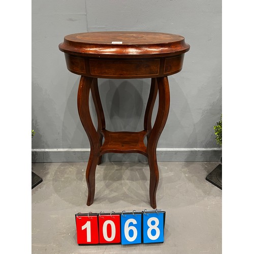 Lot 1068      