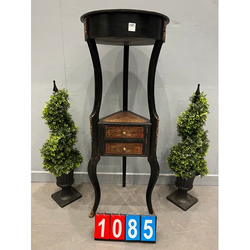 1085 - French boule inlaid tall stand