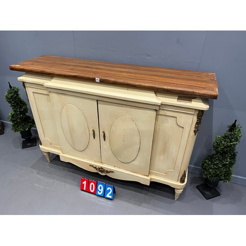 1092 - Large French break fronted cabinet with chunky top