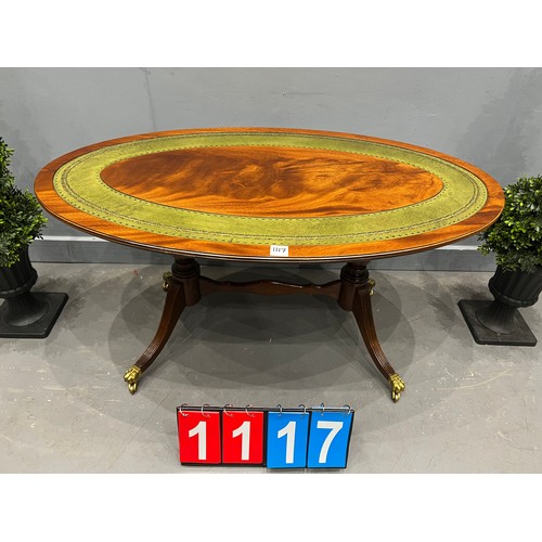 1117 - Leather top quality oval mahogany regency design coffee table