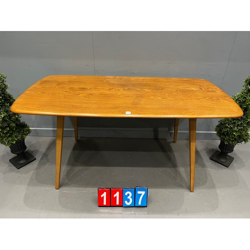 1137 - Ercol blonde plank table