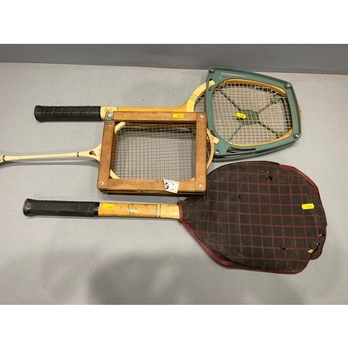 93 - 2 Tennis rackets + squash racket