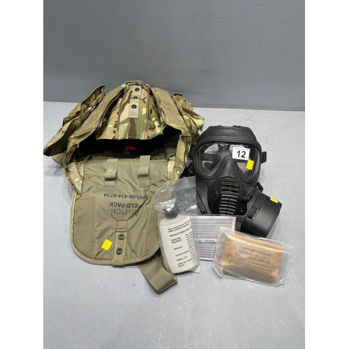 12 - Gas mask + back pack