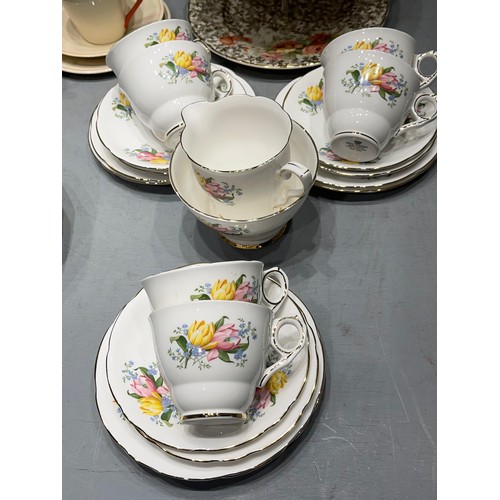 33 - Quantity china tea ware, cake stand etc