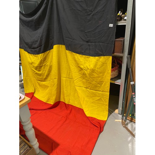 107 - Large Belgian flag