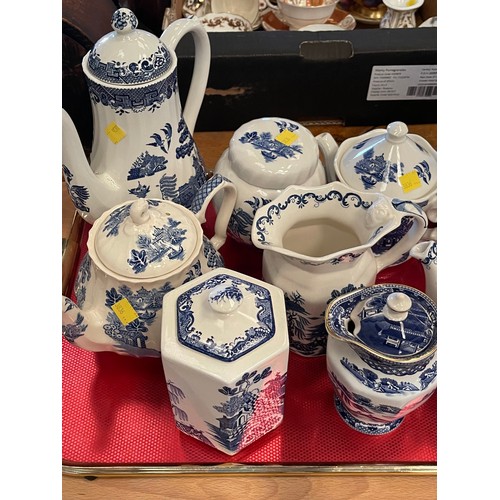 188 - Quantity ringtons blue/white tea pots/coffee pots ginger jar