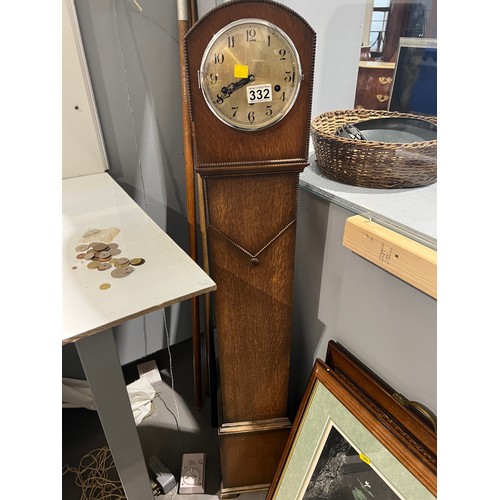 332 - Oak granddaughter clock