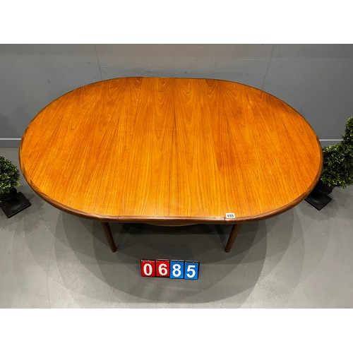 685 - G-plan fresco dining table very clean