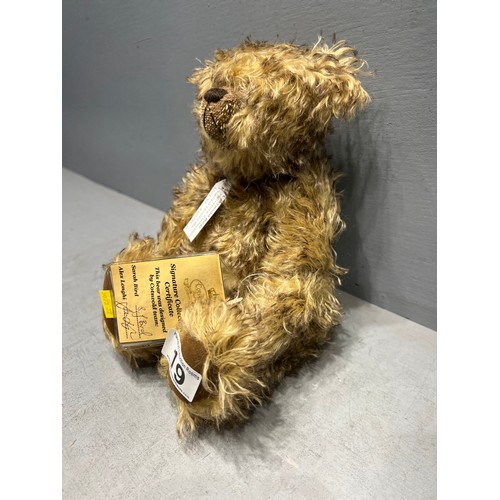 19 - Cotswold bear with signed certificate