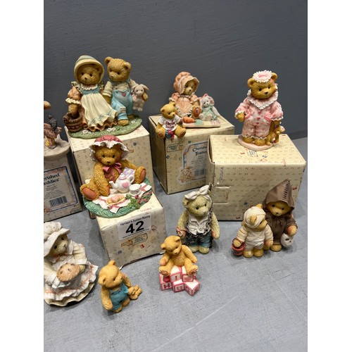 42 - Tray collectable cherished teddys some boxed