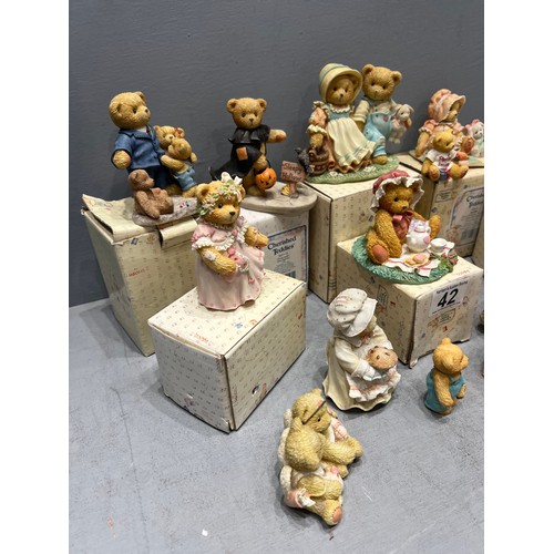 42 - Tray collectable cherished teddys some boxed