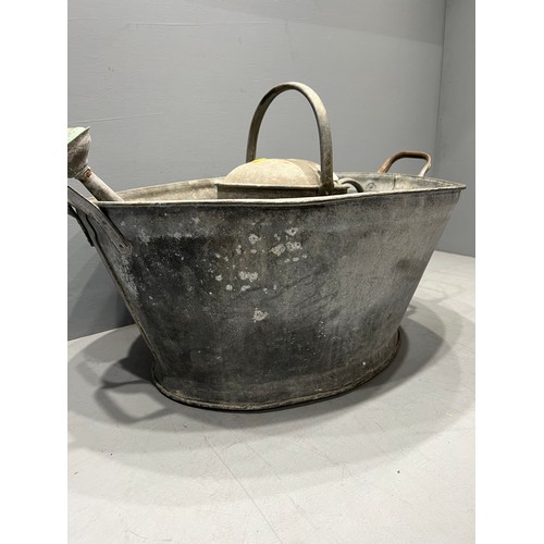 50 - Galvanized bath & watering can