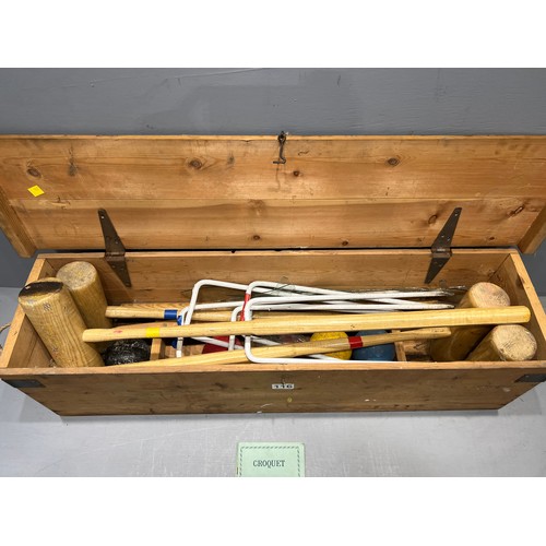 116 - Croquet set in wooden box with instruction book